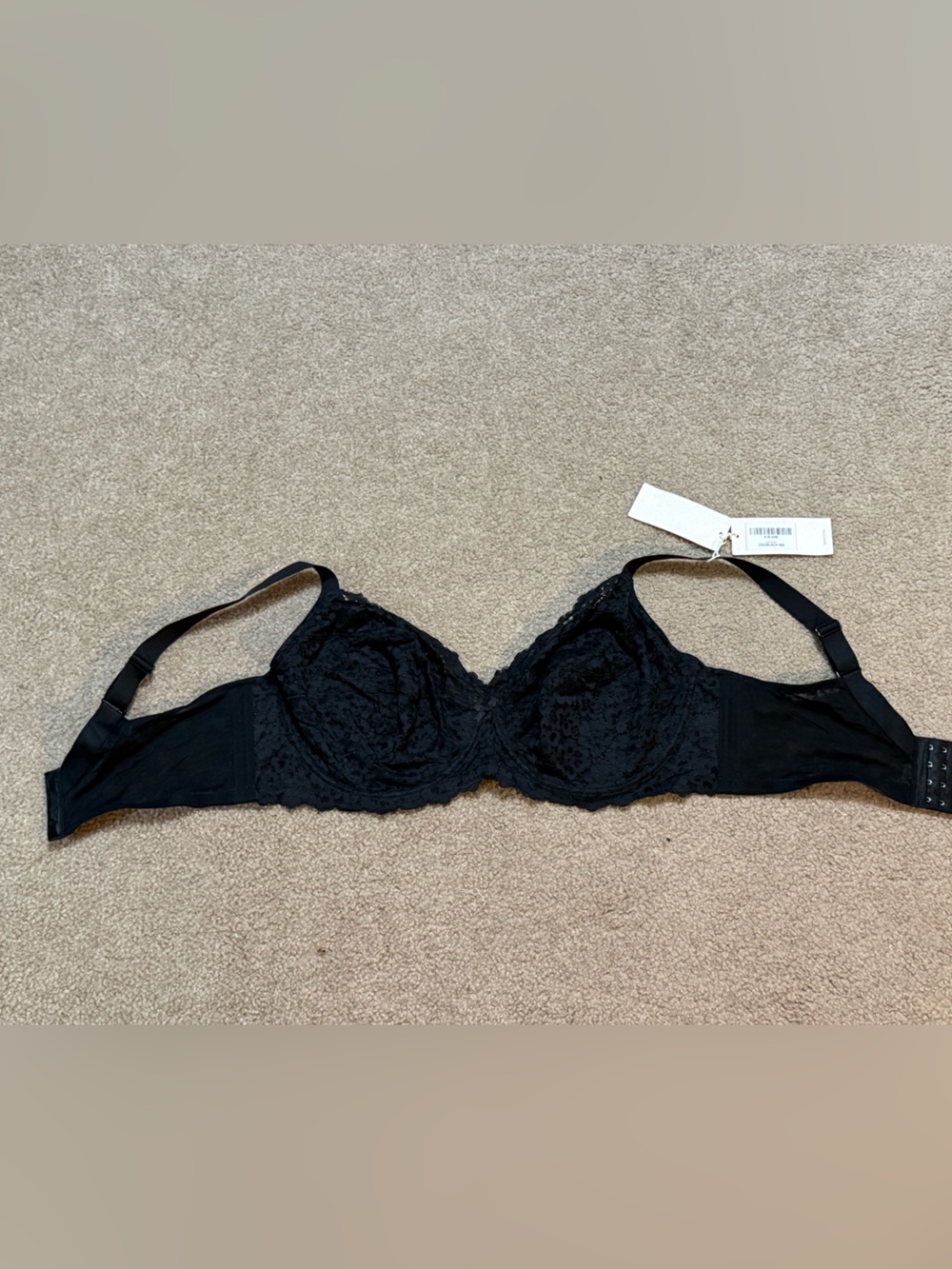 Black Lace Underwire Bra – Women's Intimates